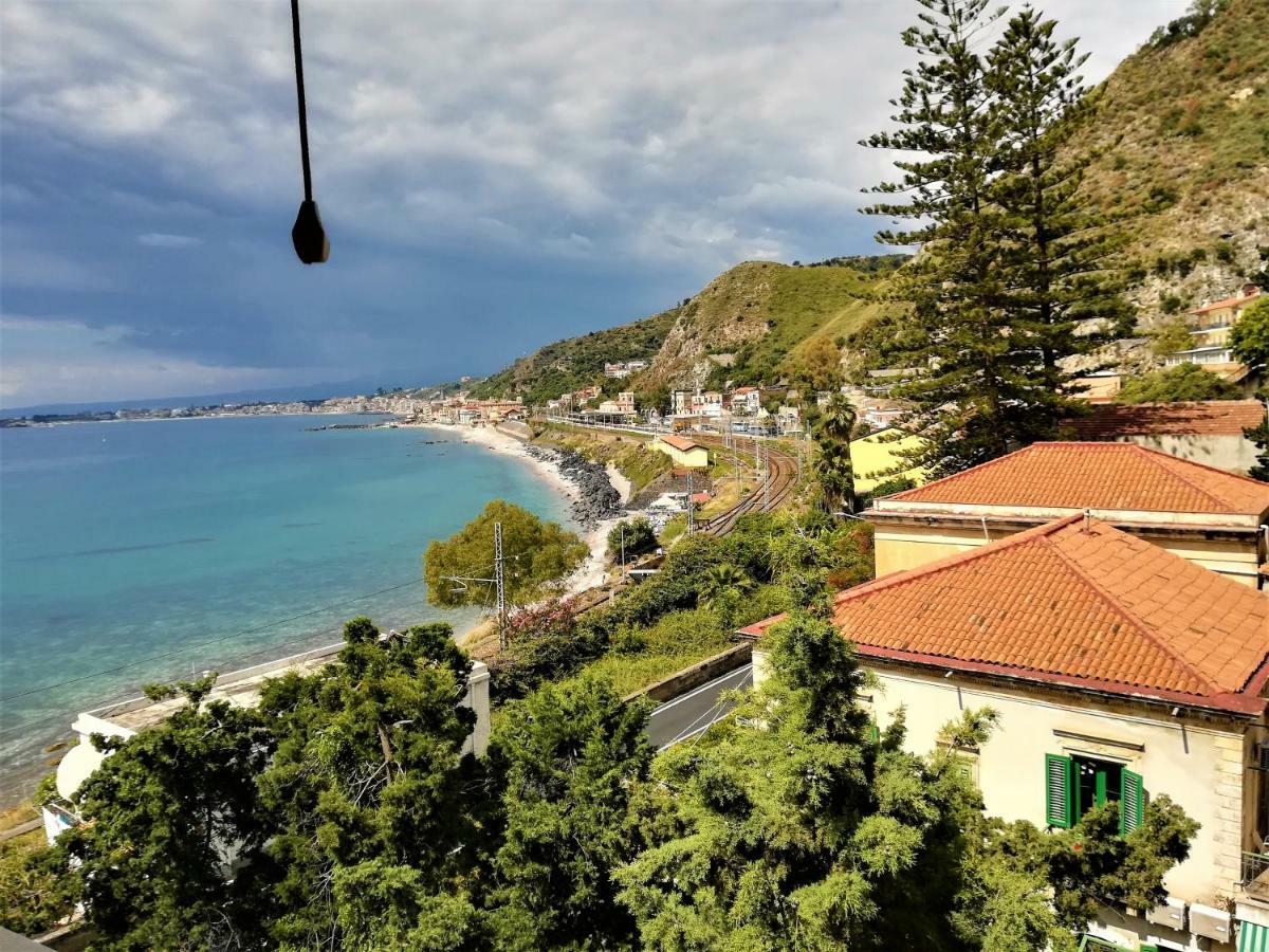 Apartment Baia Dei Delfini