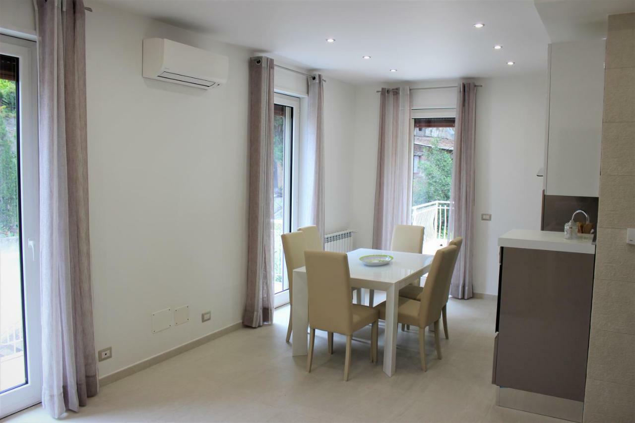 La Baia Dei Delfini Apartamento *